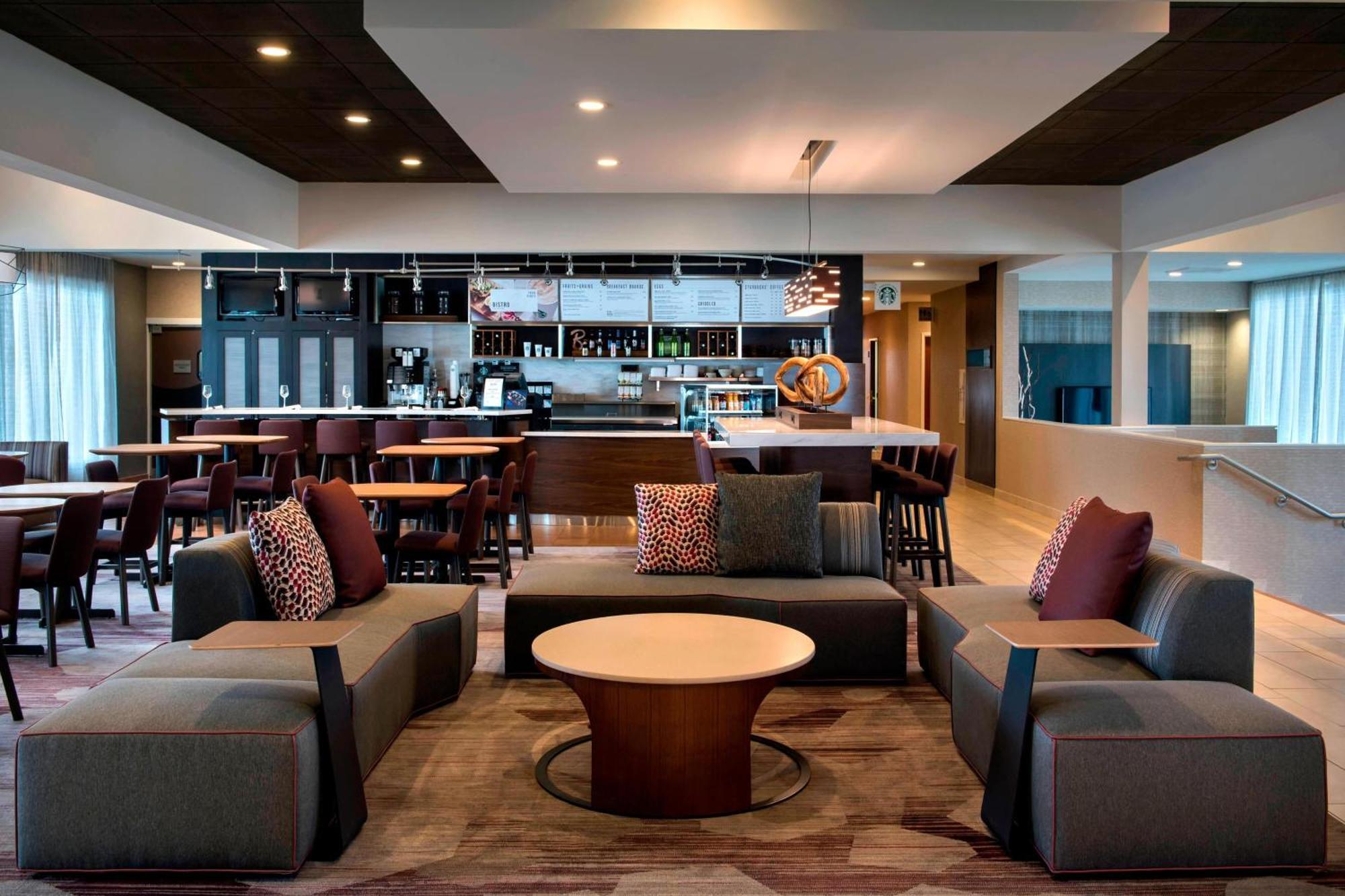 Courtyard By Marriott Poughkeepsie Hotell Eksteriør bilde
