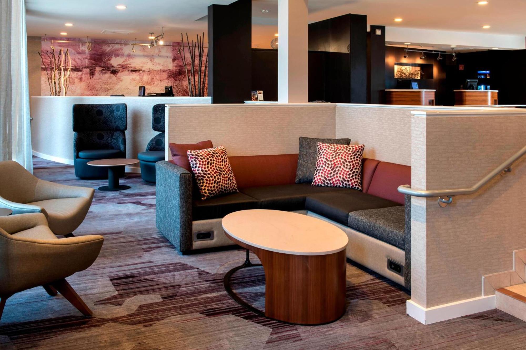 Courtyard By Marriott Poughkeepsie Hotell Eksteriør bilde